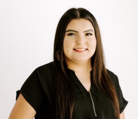 Dental insurance coordinator Maria